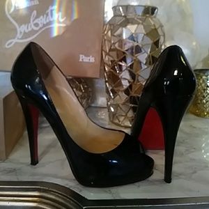Christian Louboutin Very Prive Heel  Size …